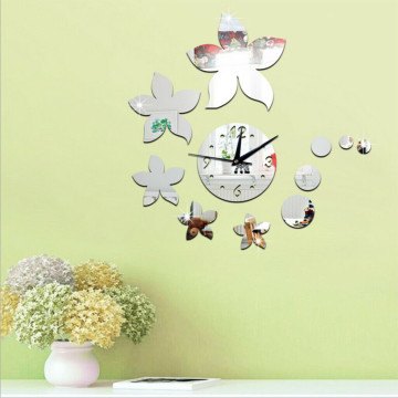 Montre fleur argenté