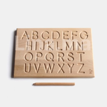 Planche en bois d'alphabets pour apprendre l'écriture